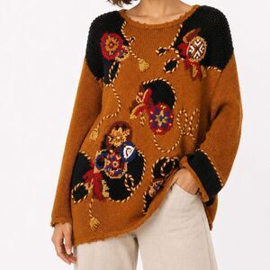 Vintage Women's Tunic Sweater with Embroidered Design - Size M